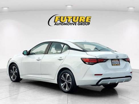Used 2022 Nissan Sentra SV image 6