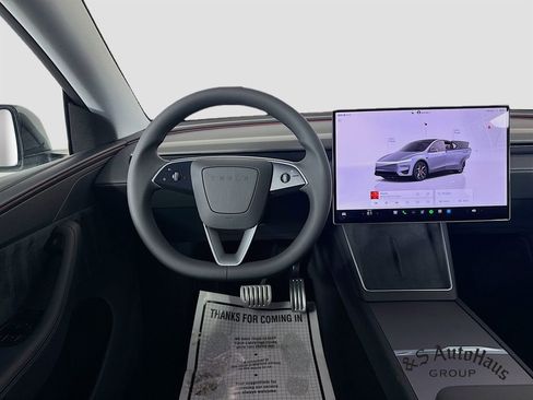 Used 2026 Tesla Model Y Performance image 28