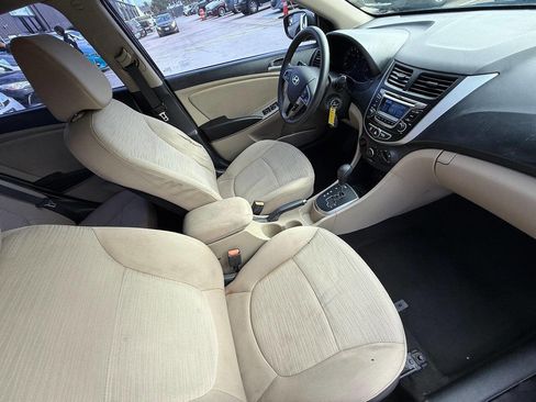 Used 2016 Hyundai Accent SE w/ Option Group 02 image 36