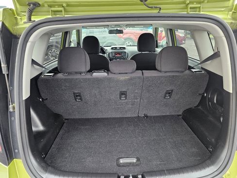 Used 2015 Kia Soul FWD image 27