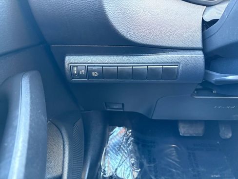 Certified 2024 Toyota Corolla LE image 21