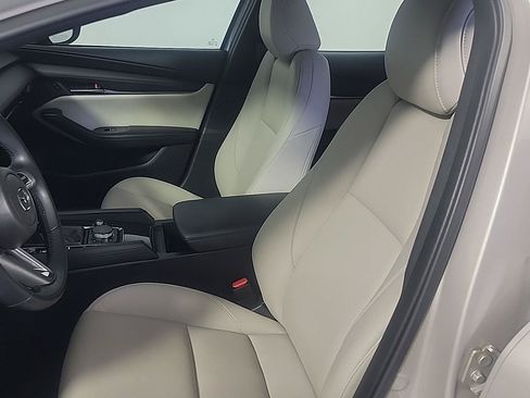 Used 2023 MAZDA MAZDA3 s FWD image 18