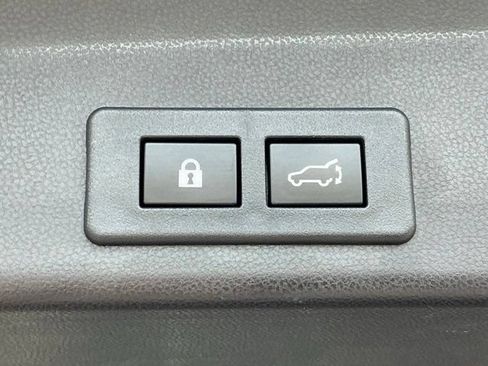 Used 2023 Subaru Ascent Onyx Edition AWD/4WD image 23