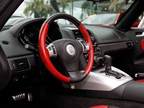 Used 2008 Saturn Sky w/ Premium Trim Package RWD image 9