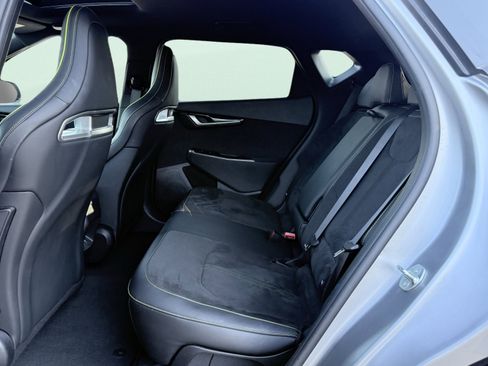 Used 2023 Kia EV6 GT image 34