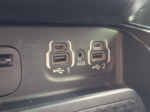 Used 2019 RAM 1500 Big Horn AWD/4WD image 27