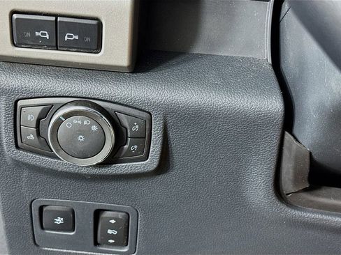 Used 2022 Ford F250 Lariat w/ Lariat Ultimate Package image 16