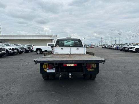 Used 2004 Ford F350 XL AWD/4WD image 4