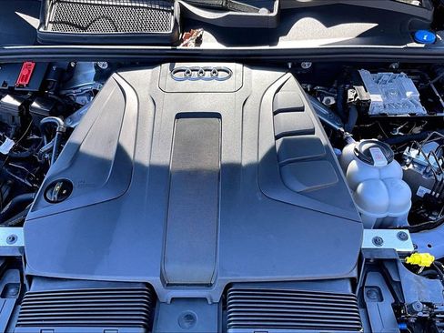 Used 2021 Audi Q7 2.0T Premium Plus w/ Premium Plus Package image 22