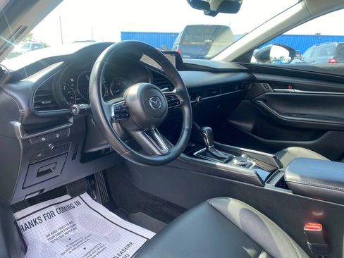 Used 2025 MAZDA MAZDA3 Sedan w/ Select Sport Package FWD image 9