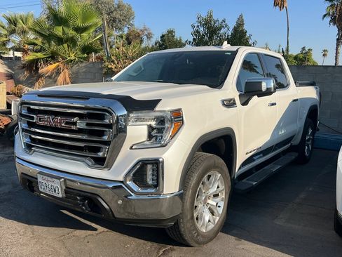 Used 2020 GMC Sierra 1500 SLT w/ SLT Premium Plus Package AWD/4WD image 2