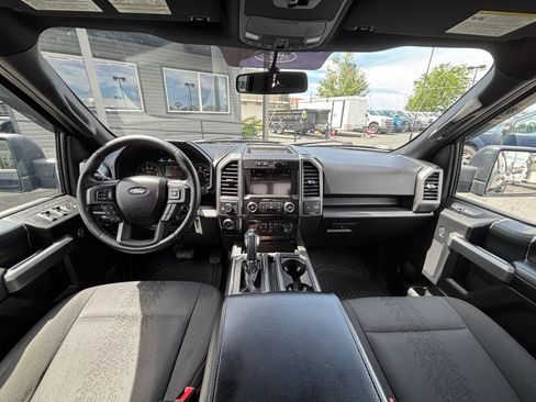 Used 2018 Ford F150 XLT w/ Equipment Group 302A Luxury AWD/4WD image 24