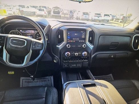 Used 2021 GMC Sierra 2500 Denali w/ Denali Ultimate Package image 9