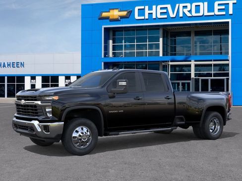 New 2026 Chevrolet Silverado 3500 LT w/ All Star Edition AWD/4WD image 2