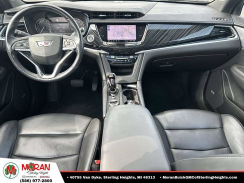 Certified 2023 Cadillac XT6 Premium Luxury AWD/4WD image 13