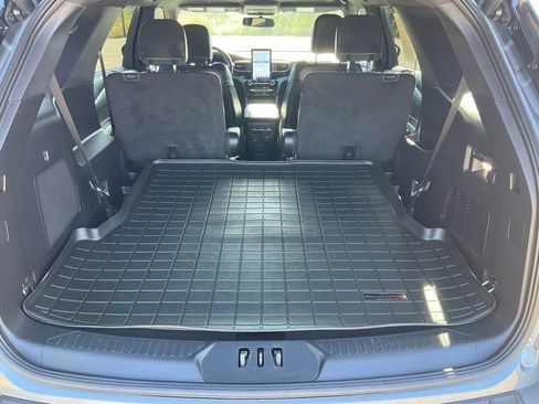 Used 2022 Ford Explorer ST w/ Equipment Group 401A image 18