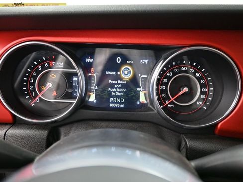 Used 2020 Jeep Gladiator Rubicon w/ Cold Weather Group AWD/4WD image 35