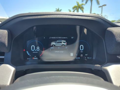 New 2026 Ford Explorer Active RWD image 7