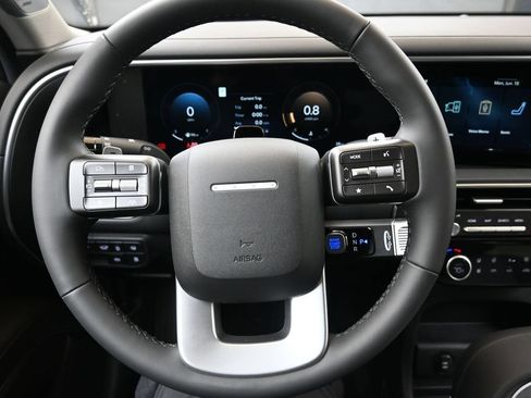 Used 2026 Hyundai Palisade Limited AWD/4WD image 25