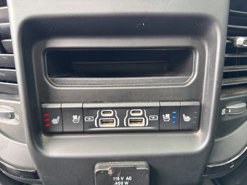 Used 2022 RAM 1500 Limited image 13
