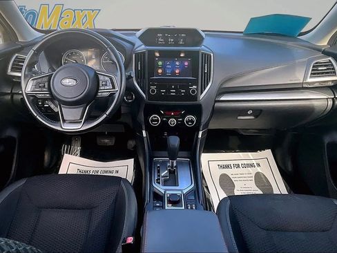 Used 2020 Subaru Forester Premium AWD/4WD image 10
