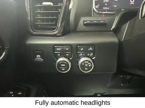 Used 2025 GMC Sierra 2500 AT4X AWD/4WD image 46