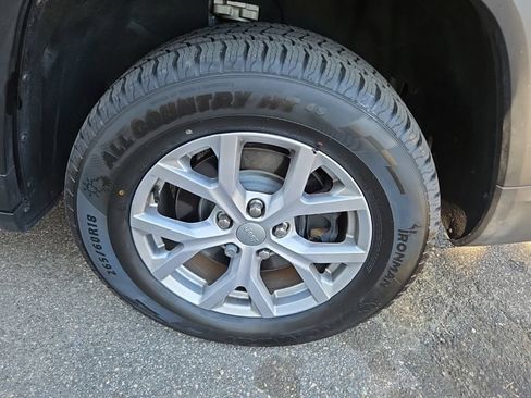 Used 2022 Jeep Grand Cherokee L Limited RWD image 35