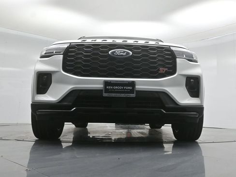 New 2026 Ford Explorer ST image 44