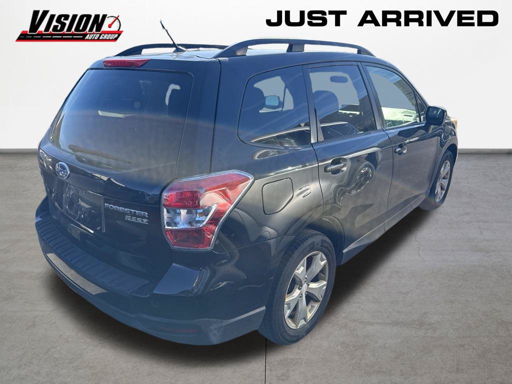 Used 2015 Subaru Forester 2.5i Premium w/ All-Weather Package AWD/4WD image 9