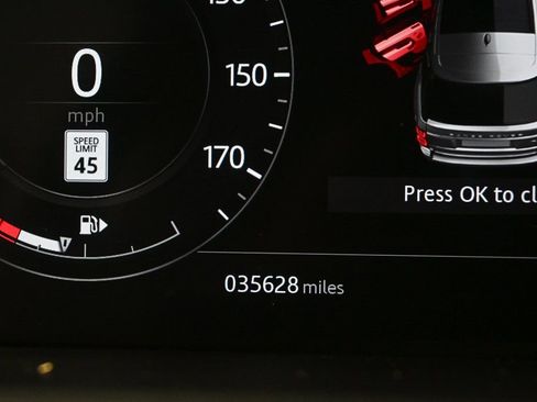 Used 2020 Land Rover Range Rover Long Wheelbase HSE image 11