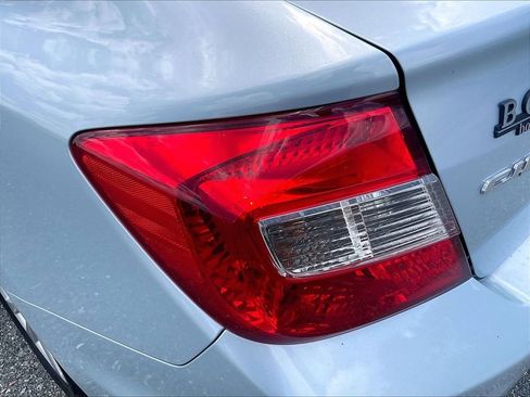Used 2012 Honda Civic EX-L image 32