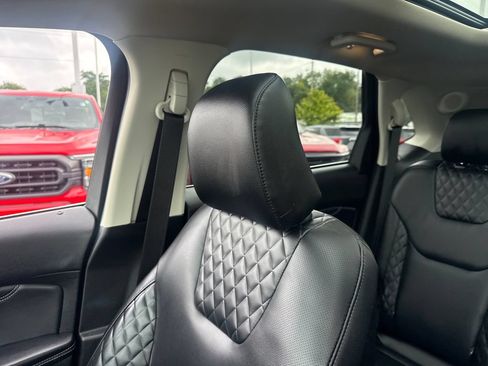 Used 2024 Ford Edge Titanium w/ Equipment Group 301A AWD/4WD image 39
