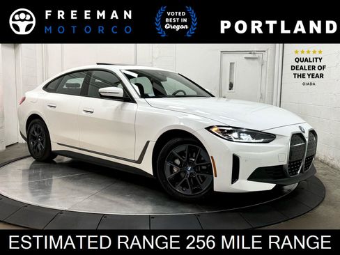 Used 2023 BMW i4 eDrive35 RWD image 1