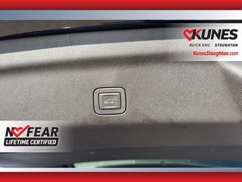 Used 2025 GMC Yukon XL Denali Ultimate image 40