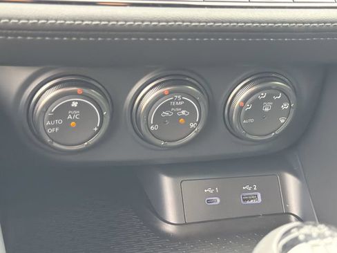 Certified 2026 Nissan Z Performance RWD image 29