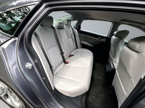 Used 2019 Honda Accord EX-L image 22