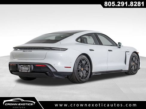 Used 2024 Porsche Taycan GTS image 7