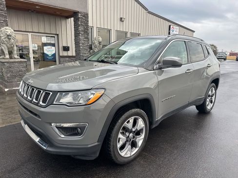 Used 2019 Jeep Compass Limited image 2