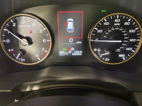 Used 2025 Subaru Crosstrek 2.5i Wilderness w/ Wilderness Package image 25