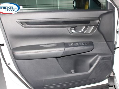 Used 2023 Honda CR-V Sport image 22