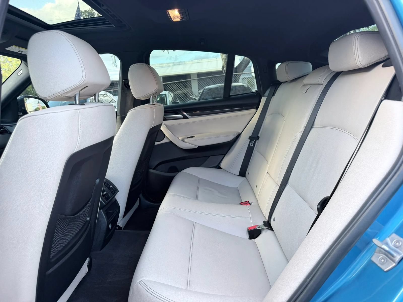 Used 2018 BMW X4 M40i AWD/4WD image 33