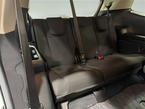 Certified 2024 Subaru Ascent Premium w/ Convenience Package image 32