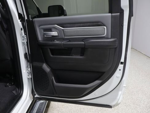 Certified 2022 RAM 2500 Big Horn AWD/4WD image 21