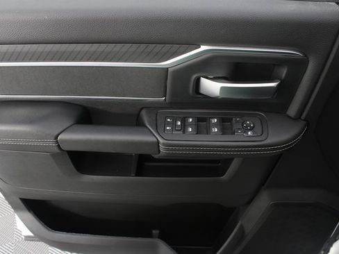 Used 2025 RAM 2500 Big Horn image 13