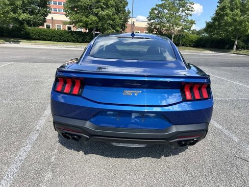 Used 2024 Ford Mustang GT Premium RWD image 6