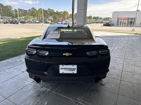 Used 2022 Chevrolet Camaro LS image 15