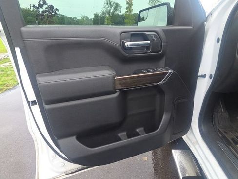 Used 2019 Chevrolet Silverado 1500 LT w/ All-Star Edition AWD/4WD image 19