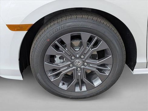 New 2026 Honda Odyssey Touring image 10