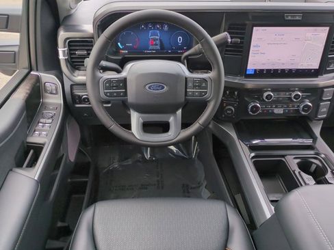 New 2026 Ford F250 Lariat w/ FX4 Off-Road Package image 16