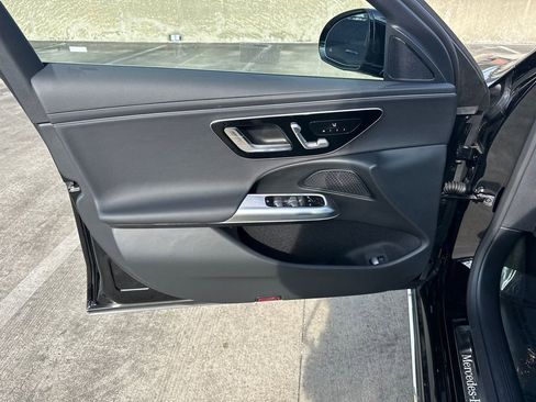 New 2026 Mercedes-Benz E 350 4MATIC Sedan image 10